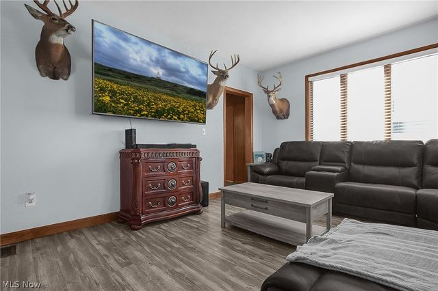 180 W Columbus Street, Pickerington, OH 43147