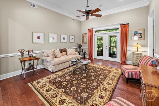 56 Crestwood Drive, Savannah, GA 31405