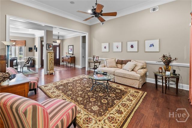 56 Crestwood Drive, Savannah, GA 31405