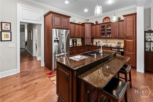 56 Crestwood Drive, Savannah, GA 31405