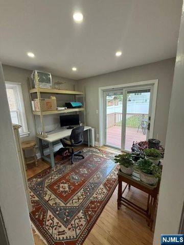 20 Susquehanna Avenue, Rochelle Park, NJ 07662