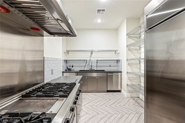 9701 Orient Express Court, Las Vegas, NV 89145