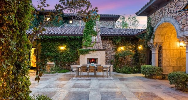 9701 Orient Express Court, Las Vegas, NV 89145