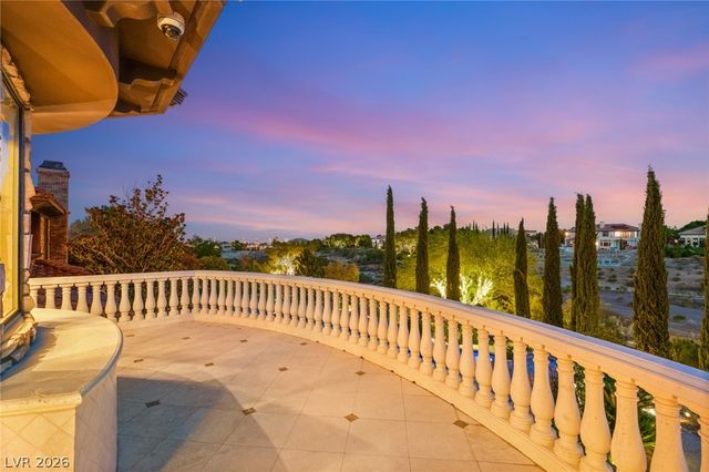 9701 Orient Express Court, Las Vegas, NV 89145