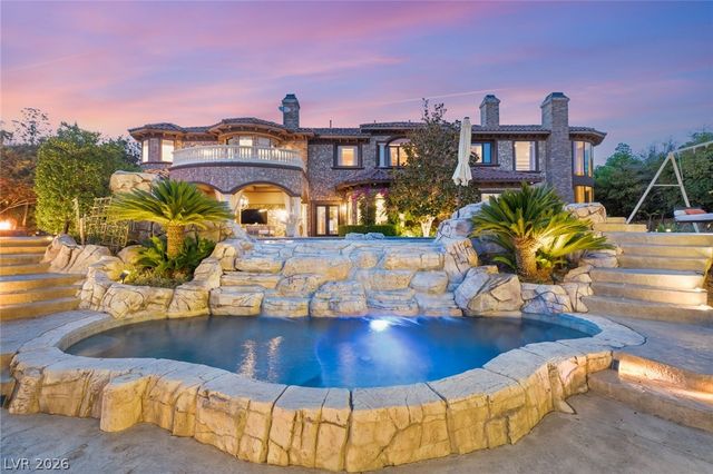 9701 Orient Express Court, Las Vegas, NV 89145