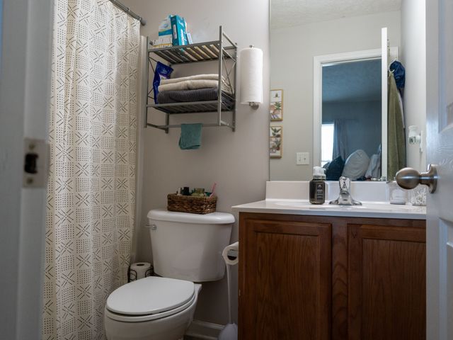 1306 Tweedle Ct, Murfreesboro, TN 37130
