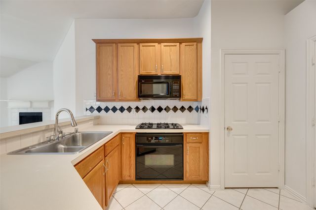 5628 Phoenix Drive, The Colony, TX 75056