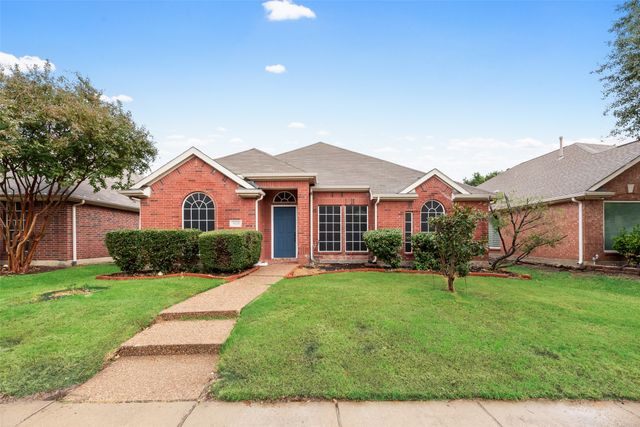 5628 Phoenix Drive, The Colony, TX 75056