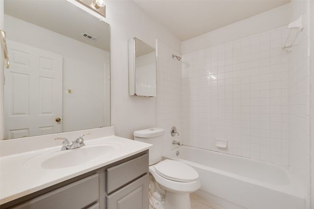 5628 Phoenix Drive, The Colony, TX 75056