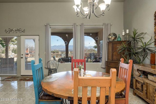 5944 Dusty Prints Road, Las Cruces, NM 88007