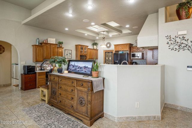 5944 Dusty Prints Road, Las Cruces, NM 88007