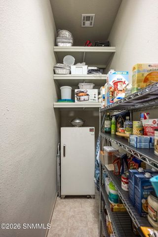 5944 Dusty Prints Road, Las Cruces, NM 88007