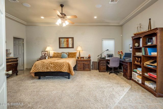 5944 Dusty Prints Road, Las Cruces, NM 88007