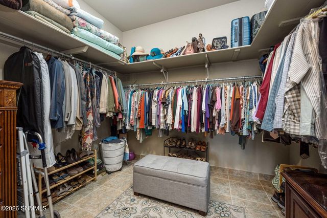 5944 Dusty Prints Road, Las Cruces, NM 88007