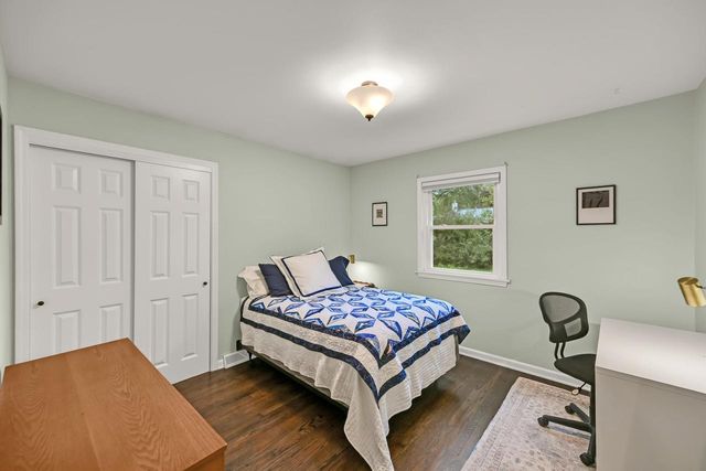 3035 Pilgrim ROAD, Brookfield, WI 53005