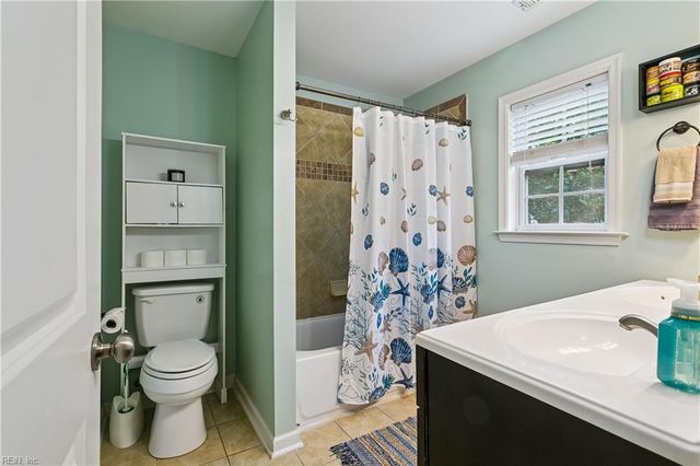 413 W Gilbert ST, Hampton, VA 23669