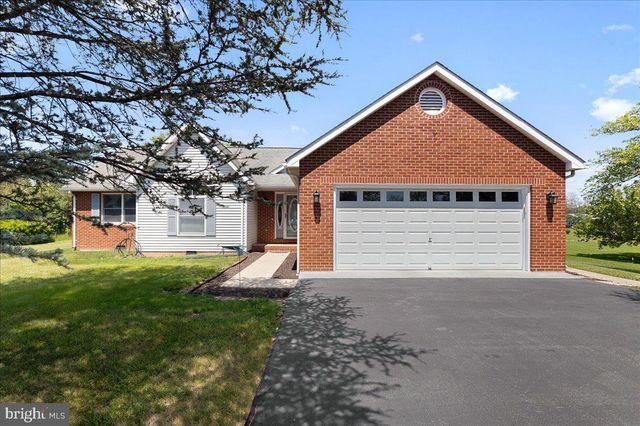 115 MONTMORENCY DR, Bunker Hill, WV 25413