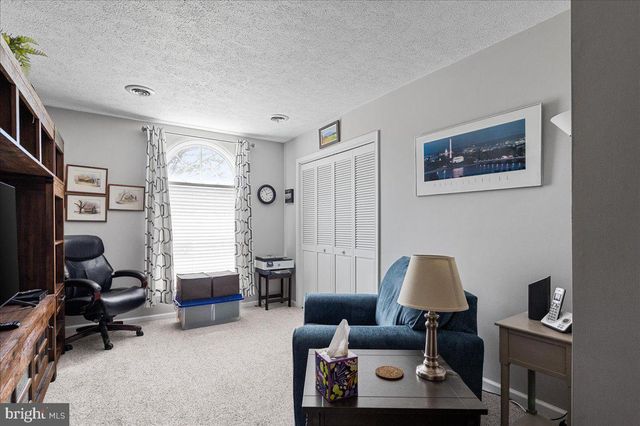 115 MONTMORENCY DR, Bunker Hill, WV 25413