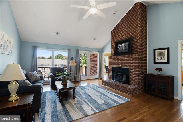 115 MONTMORENCY DR, Bunker Hill, WV 25413