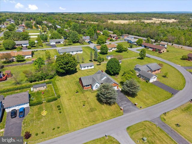 115 MONTMORENCY DR, Bunker Hill, WV 25413