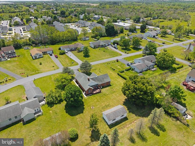 115 MONTMORENCY DR, Bunker Hill, WV 25413