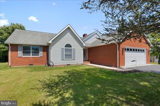 115 MONTMORENCY DR, Bunker Hill, WV 25413