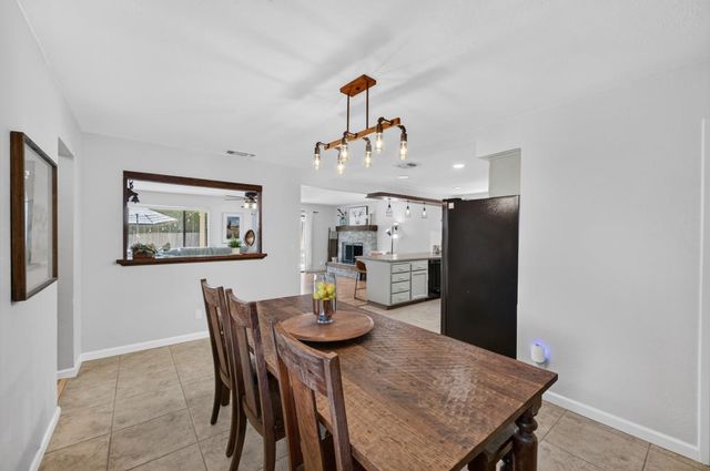 7336 Millicent Ct, Fair Oaks, CA 95628
