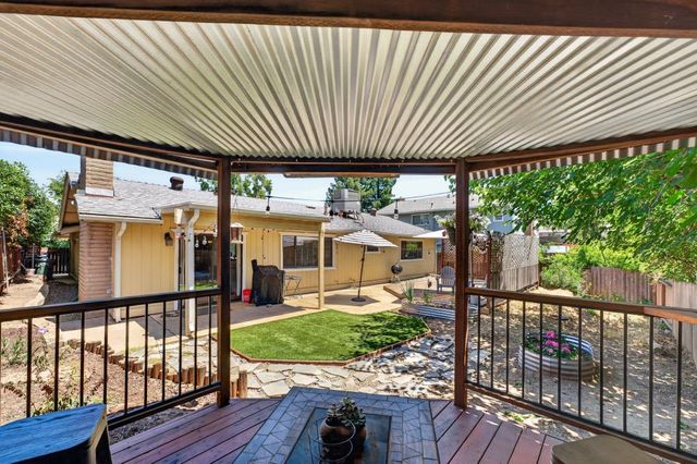 7336 Millicent Ct, Fair Oaks, CA 95628