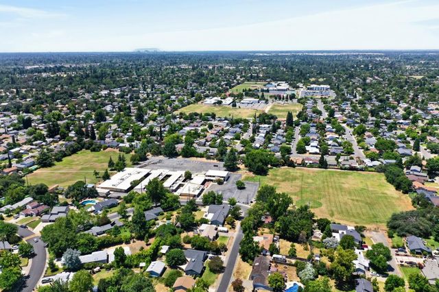 7336 Millicent Ct, Fair Oaks, CA 95628
