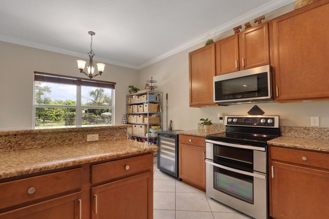 16605 64th Place N, Loxahatchee, FL 33470