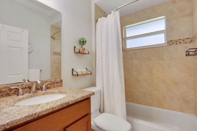16605 64th Place N, Loxahatchee, FL 33470