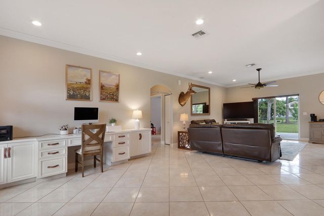 16605 64th Place N, Loxahatchee, FL 33470