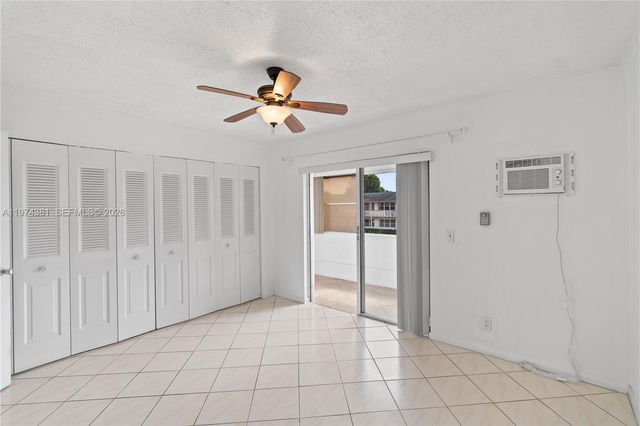 237 Camden J 237, West Palm Beach, FL 33417