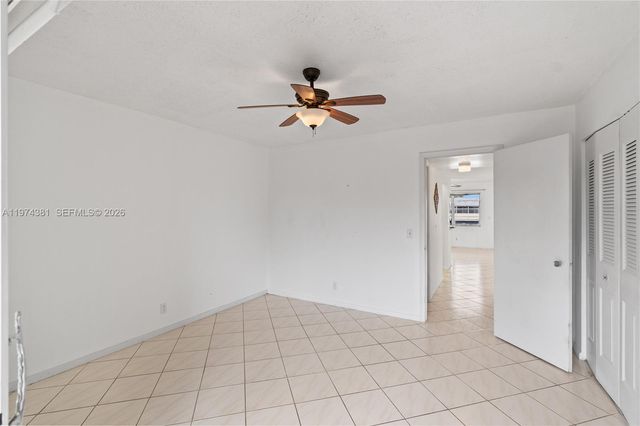237 Camden J 237, West Palm Beach, FL 33417