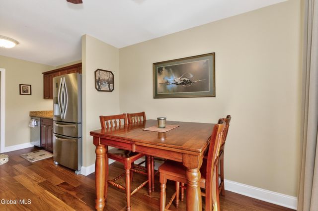 47 Pico Road, Clifton Park, NY 12065