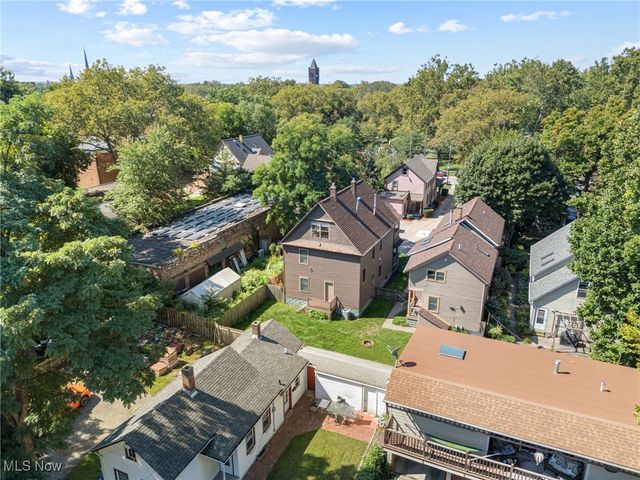 2473 W 11th Street, Cleveland, OH 44113