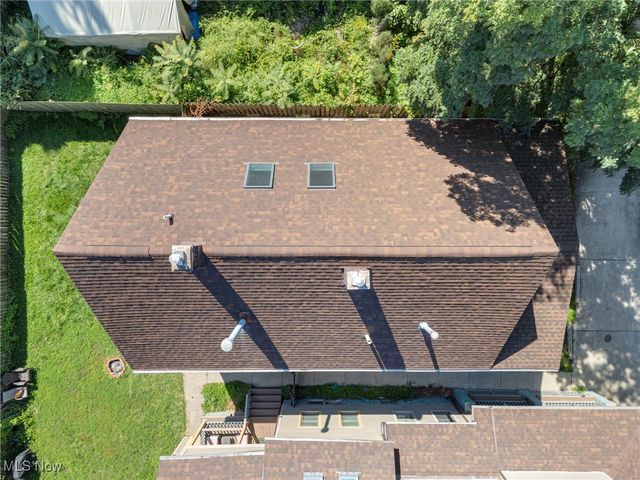 2473 W 11th Street, Cleveland, OH 44113