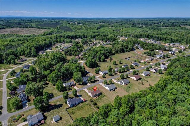 251 River Run Drive, Reidsville, NC 27320