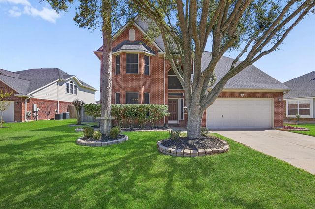 405 Gastonbury Court, League City, TX 77573
