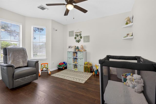 405 Gastonbury Court, League City, TX 77573