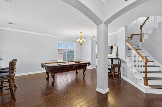 405 Gastonbury Court, League City, TX 77573