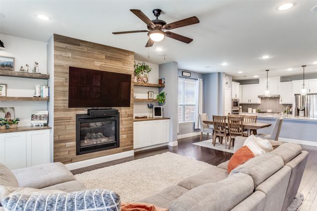 616 Wollford Way, Fort Worth, TX 76131