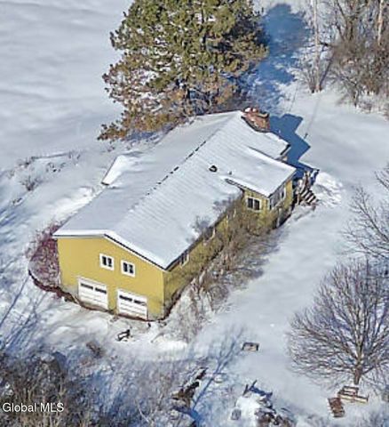 1027 Township Road, Knox, NY 12009