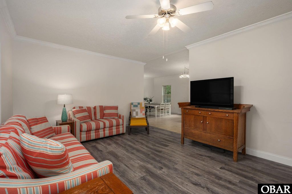 Image 2 of property listing at 824 Fernando Street, Manteo, NC 27954
