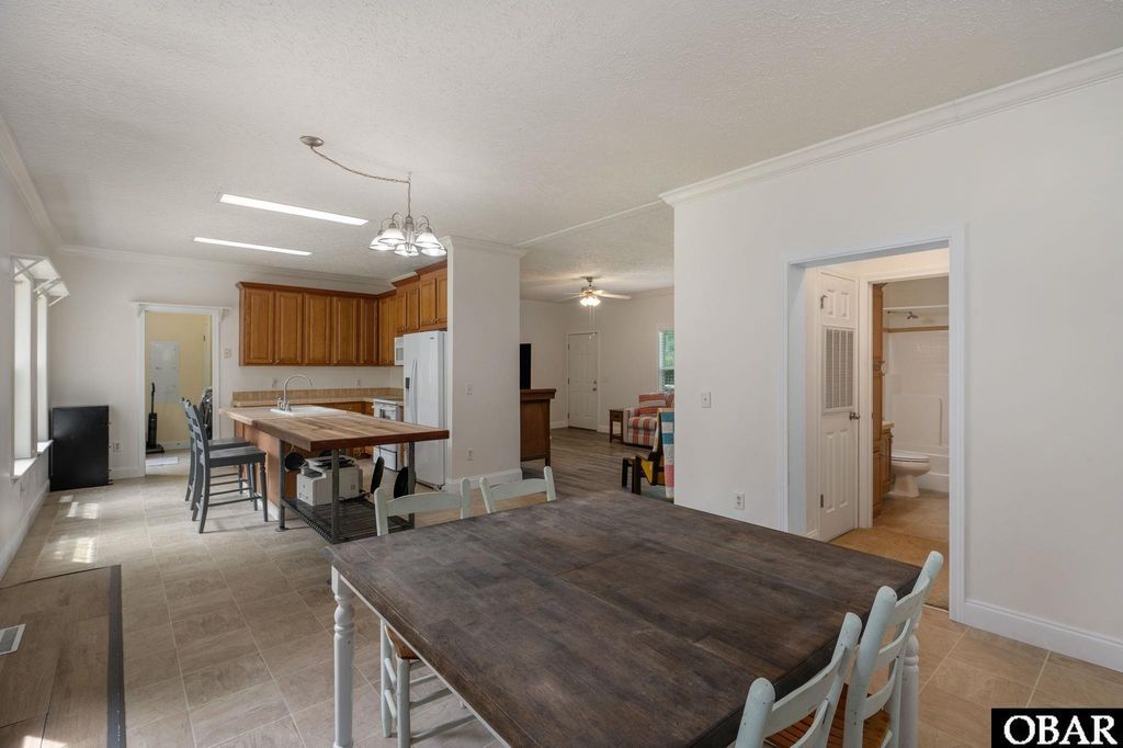 Image 13 of property listing at 824 Fernando Street, Manteo, NC 27954