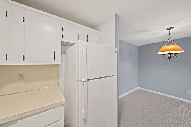 108 Norton Av 14, Easton, MA 02375