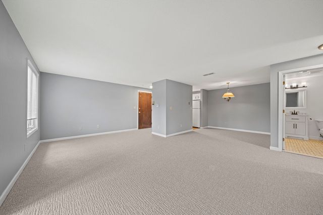 108 Norton Av 14, Easton, MA 02375