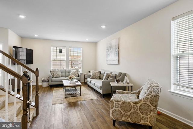 18 ROME WAY, Mount Laurel, NJ 08054