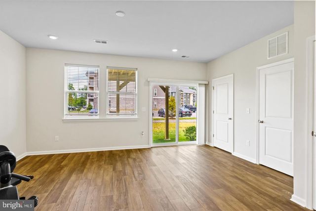 18 ROME WAY, Mount Laurel, NJ 08054