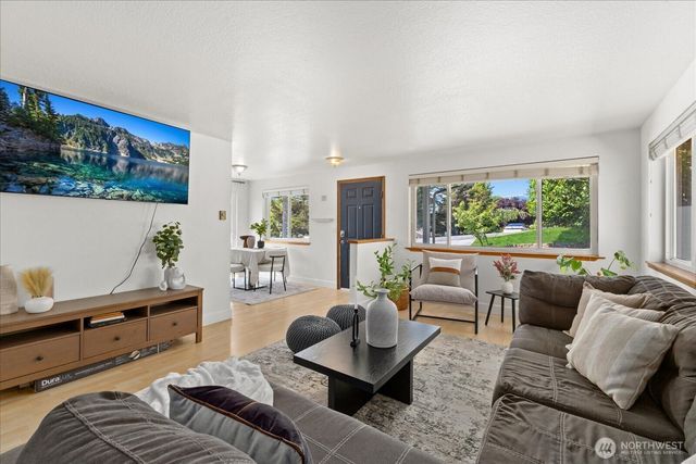 801 Root Avenue, Snohomish, WA 98290